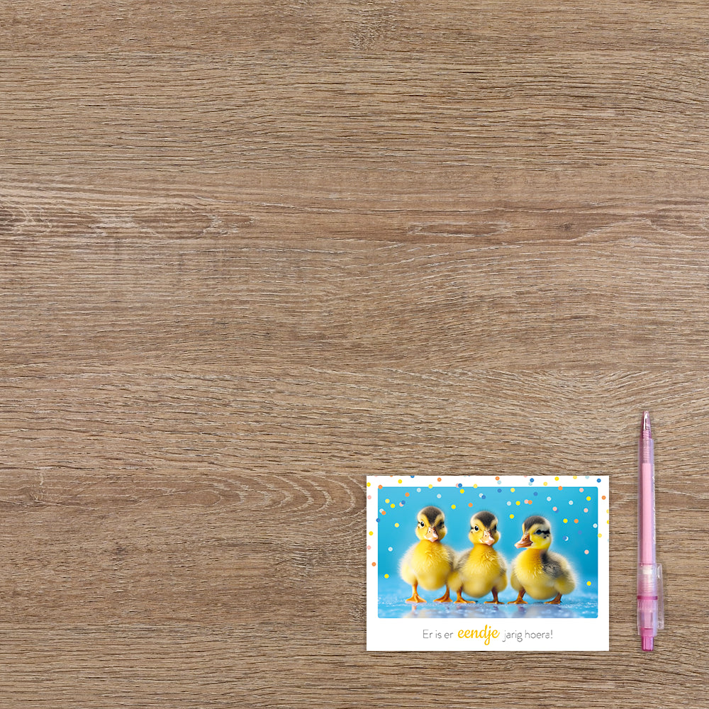 Er is er eendje jarig hoera