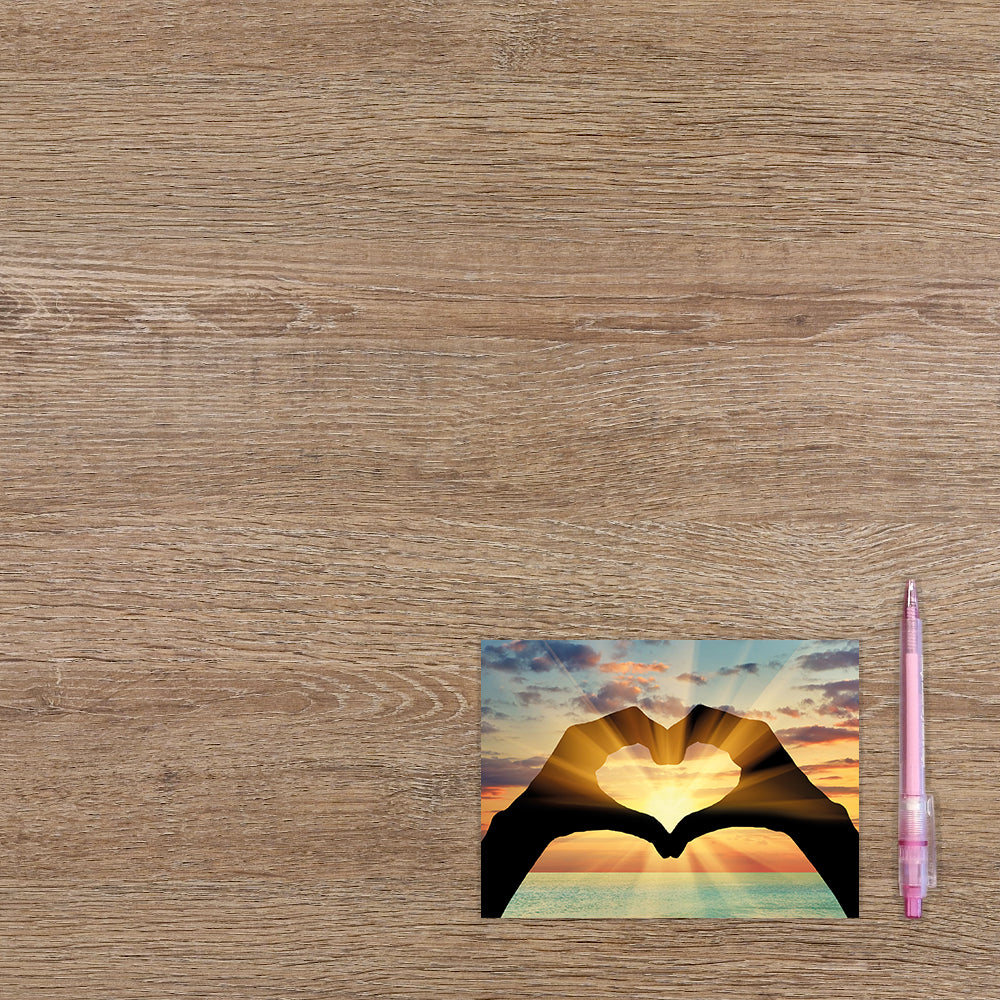 Postcard Handen in hart - 10 stuks