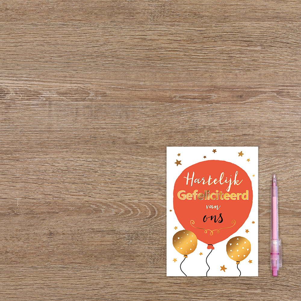 Hartelijk gefeliciteerd van ons