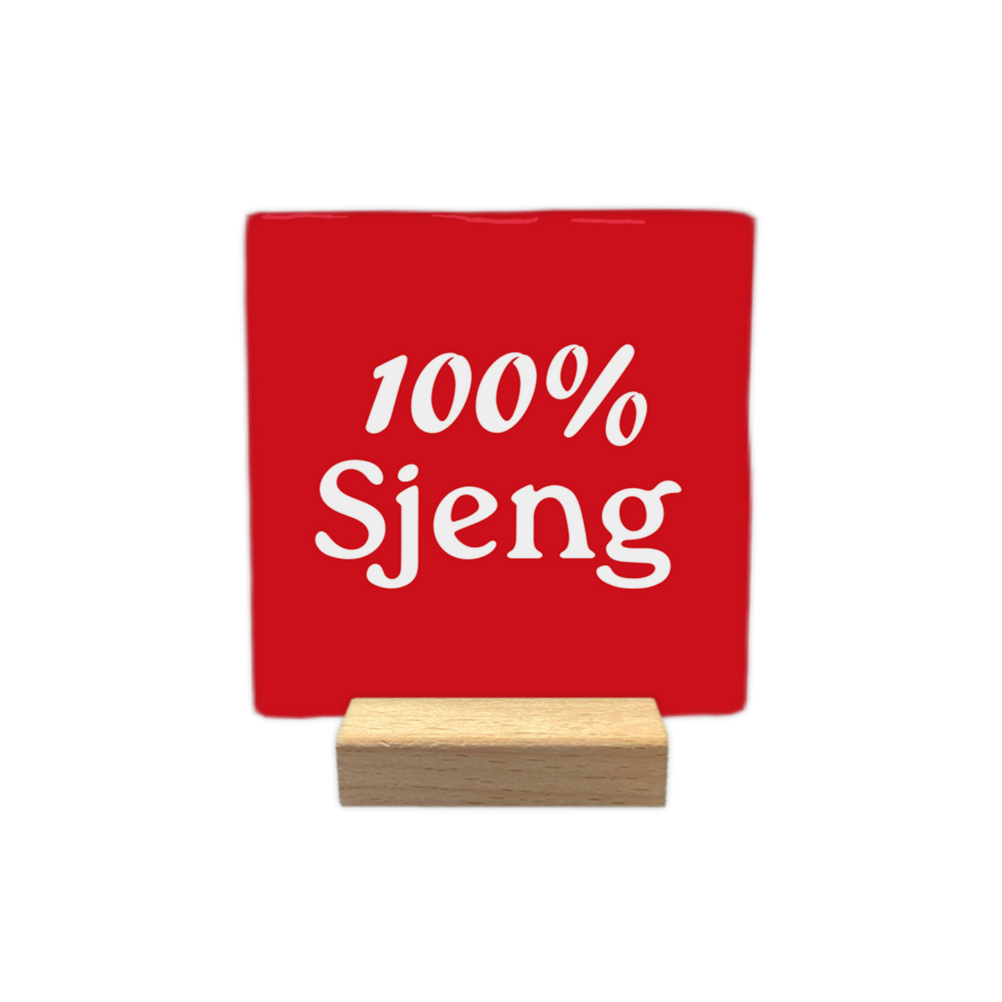 100% Sjeng - Decoratie tegel - Formaat: - Op deze decoratie tegel staat de witte tekst "100% Sjeng" centraal afgebeeld tegen een rode achtergrond. Het ontwerp is strak en minimalistisch van vorm. - Snelwenskaart