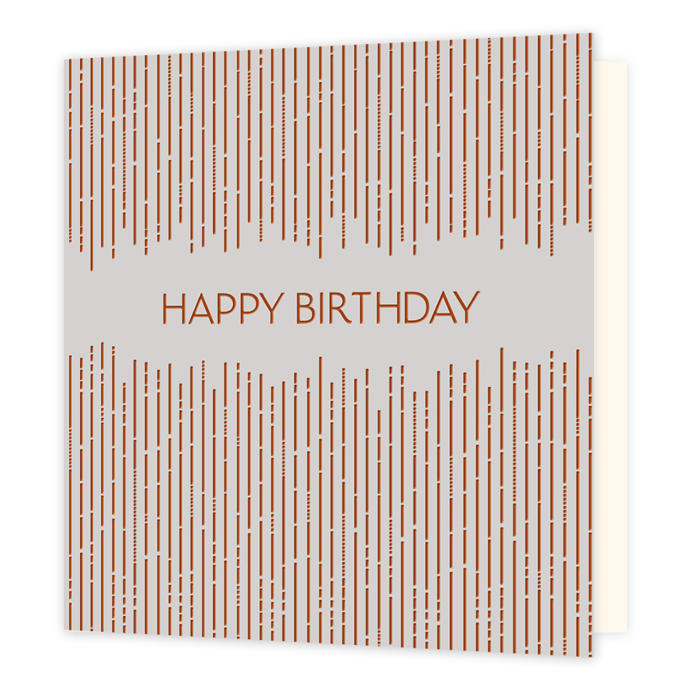Happy birthday - Formaat: Standaard - Vorm: Vierkant - Verjaardagskaart - Op deze kaart staat de tekst 'Happy birthday' in het oranje met erboven en eronder verticale strepen in het oranje. De strepen hebben soms onderbrekingen ertussen. - Snelwenskaart