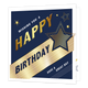 Wishing you a happy birthday - Have a great day - Formaat: Standaard - Vorm: Vierkant - Verjaardagskaart - Op deze kaart staat de tekst 'Wishing you a happy birthday - Have a great day' in het wit, blauw en goud. Eromheen staan strepen en sterren in het wit en goud. - Snelwenskaart