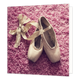 Ballet schoenen - Formaat: Groot - Vorm: Vierkant - Blanco kaart - Op deze wenskaart staat een foto van roze ballet schoenen. - Snelwenskaart