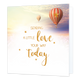 Sending a little love - Formaat: Standaard - Vorm: Vierkant - Denken aan kaart - Op deze wenskaart staan twee luchtballonnen die door de wolken zweven. In het midden staat de tekst: "Sending a little love your way today". - Snelwenskaart