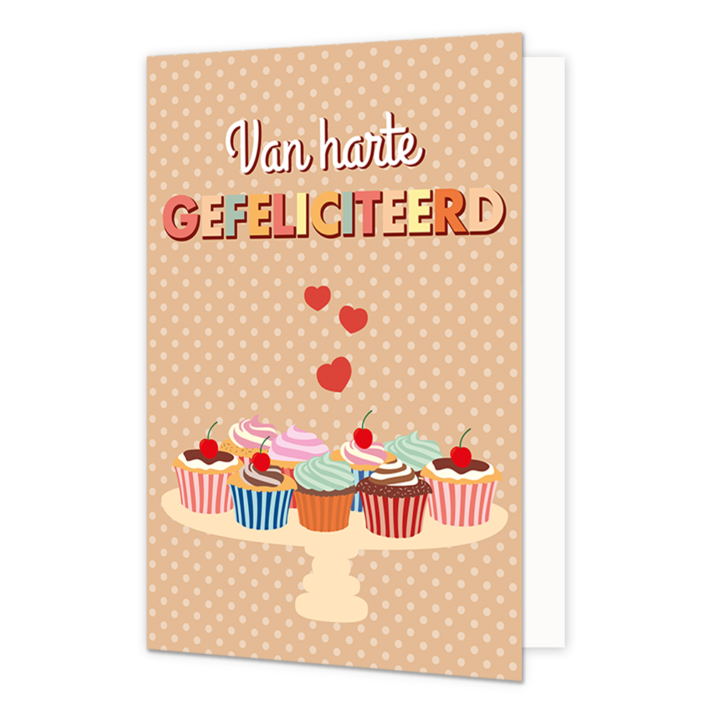 Van harte Gefeliciteerd - Formaat: Standaard - Vorm: Staand - Felicitatiekaart - Op deze wenskaart staat een schaal met cupcakes in de kleuren oranje, groen, blauw, roze, bruin en rood. Bovenaan staat de tekst: "Van harte gefeliciteerd". - Snelwenskaart