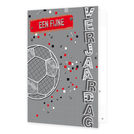 Een fijne verjaardag - Formaat: Normaal - Vorm: Staand - Verjaardagskaart - Op deze wenskaart staan blokjes in de kleuren grijs, rood, wit en zwart, waarbij aan de linkerkant een voetbal gevormd wordt. Op de kaart staat de tekst: 'Een fijne verjaardag". - Snelwenskaart