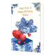Hugs kisses & happy birthday wishes - Formaat: Normaal - Vorm: Staand - Verjaardagskaart - Op deze wenskaart staat aan de onderzijde een geopende cadeaudoos afgebeeld waaruit rode harten met goudkleurige spikkels omhoog zweven. Zowel de doos als het zwevende deksel met de grote blauwe strik zijn gedecoreerd met blauw-witte bloemmotieven in Delfts blauwe stijl en voorzien van fijne goudkleurige randen. De hoeken van de kaart zijn op een witte achtergrond versierd met bijpassende grote blauwe bloemen en blad