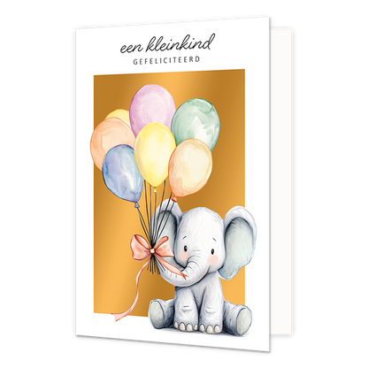 Een kleinkind gefeliciteerd - Formaat: Standaard - Vorm: Staand - Geboortekaart - Op deze wenskaart staat een olifant die een tros ballonnen aan zijn slurf heeft met daarboven de tekst: "Een kleinkind gefeliciteerd". - Snelwenskaart