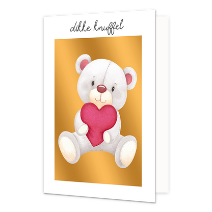 Dikke knuffel - Formaat: Normaal - Vorm: Staand - Vriendschapskaart - Op deze wenskaart staat een knuffel teddybeer die een rode hart vast houdt, op een gouden achtergrond. Boven de illustratie staat de tekst: "Dikke knuffel". - Snelwenskaart