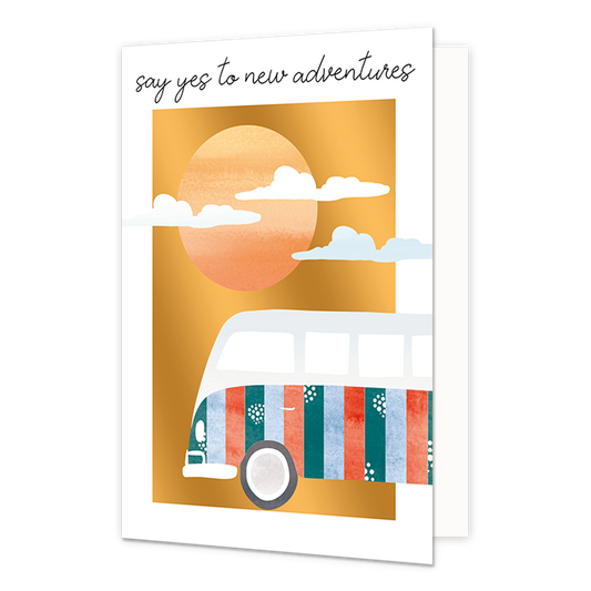 Say yes to new adventures - Formaat: Normaal - Vorm: Staand - Succes kaart - Op deze wenskaart staat een volkswagenbusje in de kleuren rood, blauw, groen en wit met daarboven een zon met wolken, op een gouden achtergrond. Daarboven staat de tekst: "Say yes to new adventures". - Snelwenskaart