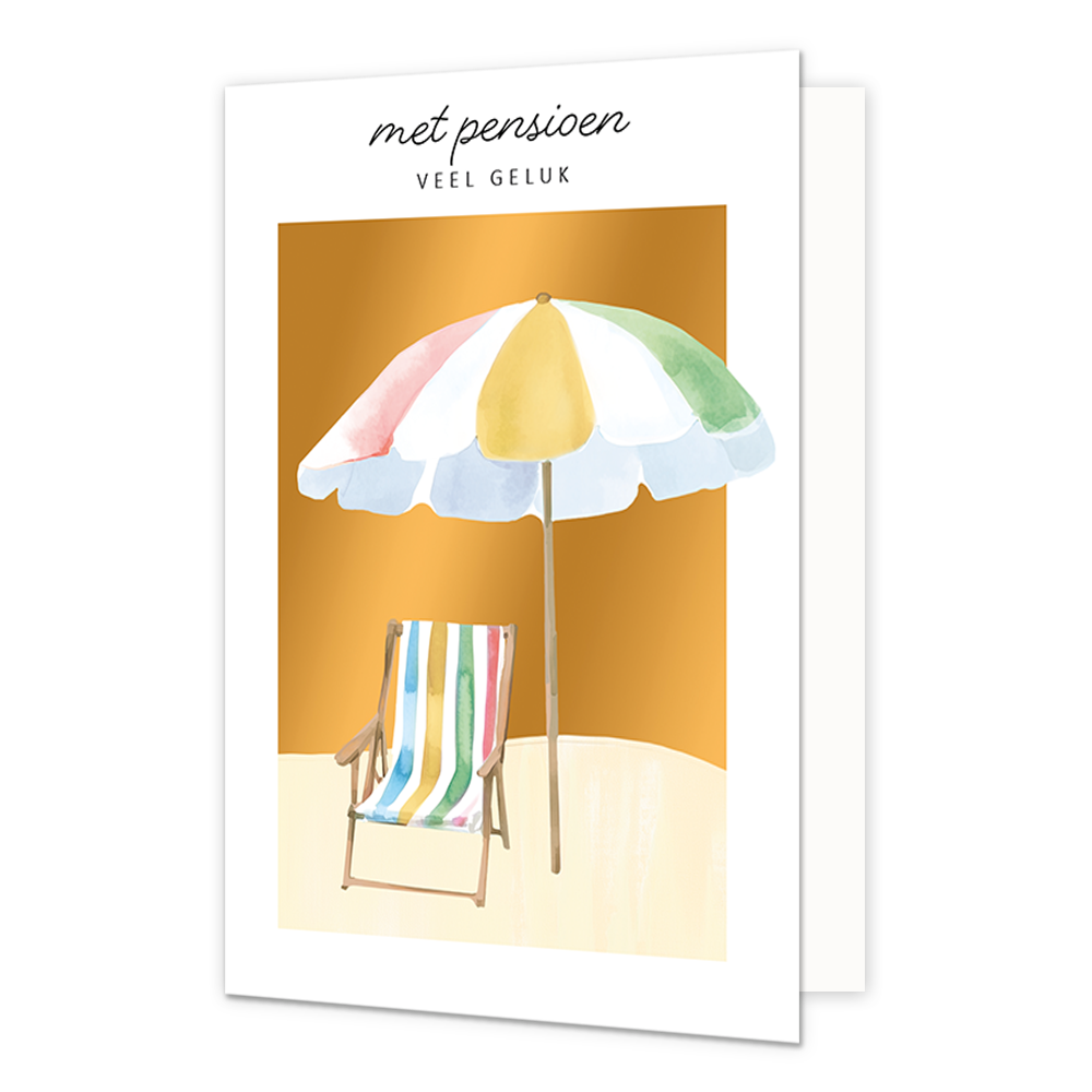 Met pensioen veel geluk - Formaat: Normaal - Vorm: Staand - Pensioenkaart - Op deze wenskaart staat een strand met een stranbed en parasol. Daarboven staat de tekst: "Met pensioen veel geluk". - Snelwenskaart