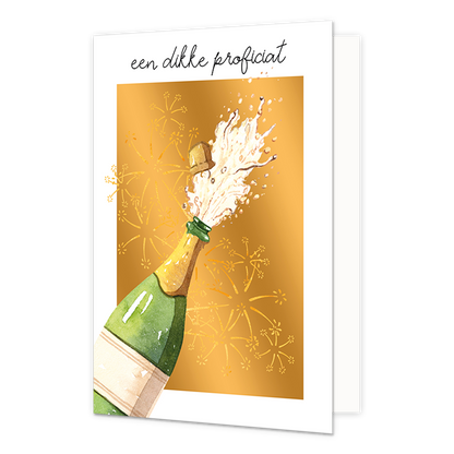 Een dikke proficiat - Formaat: Normaal - Vorm: Staand - Felicitatiekaart - Op deze wenskaart staat een champagnefles op een gouden achtergrond. Boven de illustratie staat de tekst: "Een dikke proficiat". - Snelwenskaart