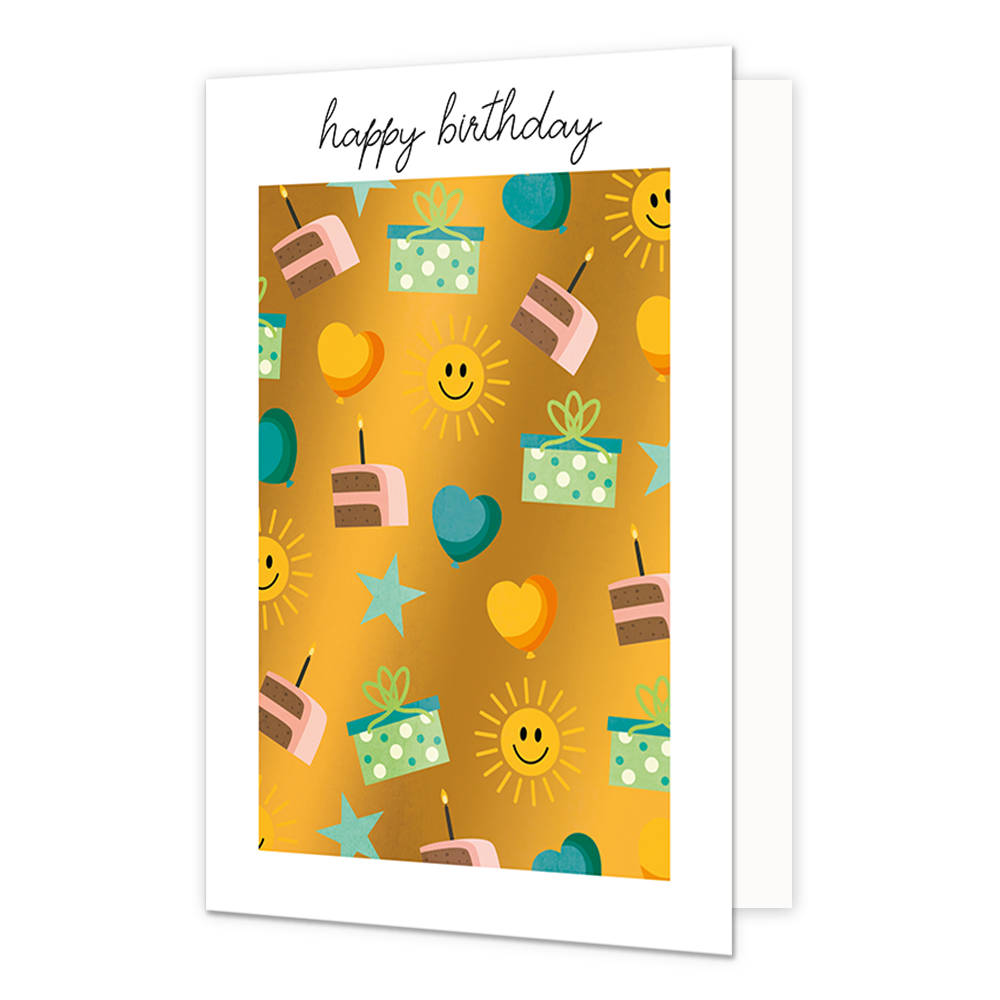 Happy Birthday - Formaat: Normaal - Vorm: Staand - Verjaardagskaart - Op deze wenskaart staat taart, zonnen, hartjes, cadeaus en sterren, op een gouden achtergrond. Boven de illustratie staat de tekst: "Happy birthday". - Snelwenskaart
