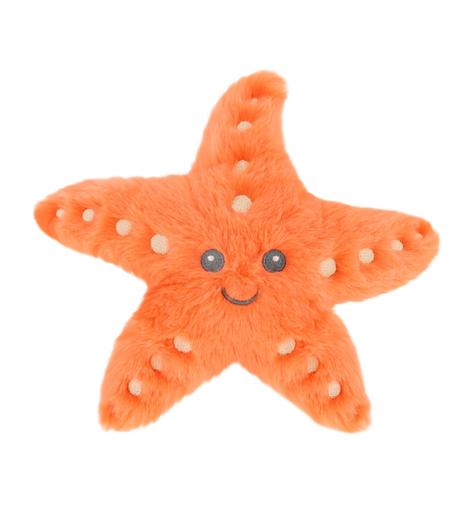 Baby knuffel zeester - Deze knuffel zeester heeft een opvallende, helderoranje kleur. Hij is plat en heeft de klassieke vijfarmige vorm. Het gezicht bevindt zich in het midden en bestaat uit twee donkergrijze, geborduurde kraalogen en een subtiel geborduurd glimlachend mondje. Als extra detail zijn de armen voorzien van lichtere, crèmekleurige ronde stippen. - Snelwenskaart