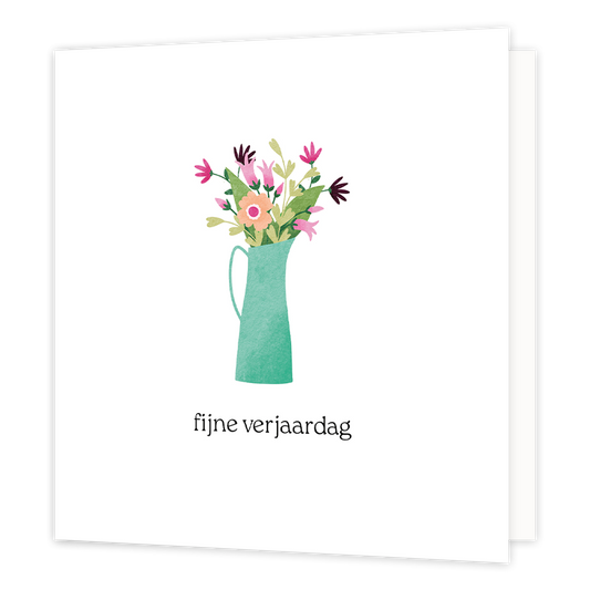 Fijne verjaardag - Formaat: Normaal - Vorm: Vierkant - Verjaardagskaart - Op deze wenskaart staat een vaas met bloemen in de kleuren oranje, roze en donkerpaars. Daaronder staat de tekst: "Fijne verjaardag". - Snelwenskaart