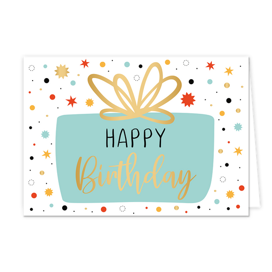 Happy birthday - Formaat: Normaal - Vorm: Liggend - Verjaardagskaart - Op deze wenskaart staat een illustratie van een lichtblauw cadeauvlak met een grote, goudkleurige gestileerde strik erbovenop. In het midden van dit vlak staat de tekst "HAPPY Birthday" gedrukt, waarbij het woord "Birthday" is uitgevoerd in een sierlijk goudkleurig handschrift en "HAPPY" in strakke zwarte letters. De achtergrond is wit en versierd met een vrolijk patroon van kleurrijke stippen en sterren in tinten zoals goud, rood, blau