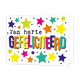 Van harte gefeliciteerd - Formaat: Standaard - Vorm: Liggend - Verjaardagskaart - Op deze wenskaart staat de tekst "Van harte GEFELICITEERD" centraal tegen een witte achtergrond die versierd is met vele kleurrijke sterren en kleine zwarte stippen. De woorden "Van harte" zijn in zwarte typemachineletters geschreven, terwijl het woord "GEFELICITEERD" uit grote, meerkleurige blokletters met een zwarte schaduw bestaat. De sterren rondom de tekst variëren in grootte en hebben kleuren zoals geel, roze, oranje, b