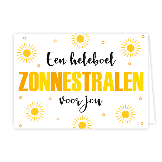 Een heleboel zonnestralen - Formaat: Normaal - Vorm: Liggend - Denken aan kaart - Op deze wenskaart staan zonnen met in het midden de tekst: "Een heleboel zonnestralen voor jou". - Snelwenskaart