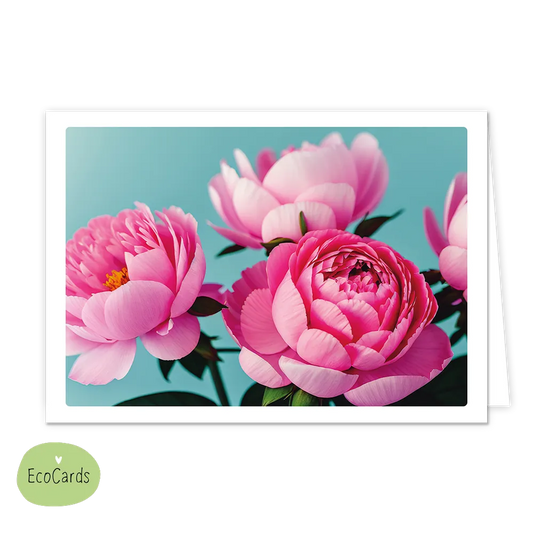 Roze bloemen - Afmeting: {"value":13.4,"unit":"CENTIMETERS"} x {"value":9.7,"unit":"CENTIMETERS"} - Formaat: Klein - Vorm: Liggend - Blanco kaart - Op deze wenskaart staan roze pioenen op een blauwe achtergrond. - Snelwenskaart