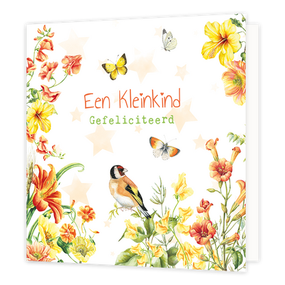 Een kleinkind - Formaat: Standaard - Vorm: Vierkant - Geboortekaart - Op deze wenskaart staan bloemen in de kleuren geel en oranje, samen met een vogel en vlinders. In het midden staat de tekst: "Een kleinkind gefeliciteerd". - Snelwenskaart