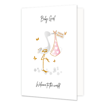 Babygirl welcome to the world - Formaat: Normaal - Vorm: Staand - Geboortekaart - Op deze wenskaart staat een ooievaar die een baby in een roze deken vasthoud met de tekst: "Baby Girl welcome to the world". - Snelwenskaart