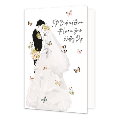 To the bride and groom - Formaat: Normaal - Vorm: Staand - Huwelijkskaart - Op deze wenskaart staat een bruidspaar met daaromheen vlinders. Naast het bruidspaar staat de tekst: "To the bride and groom with love on your wedding day". - Snelwenskaart