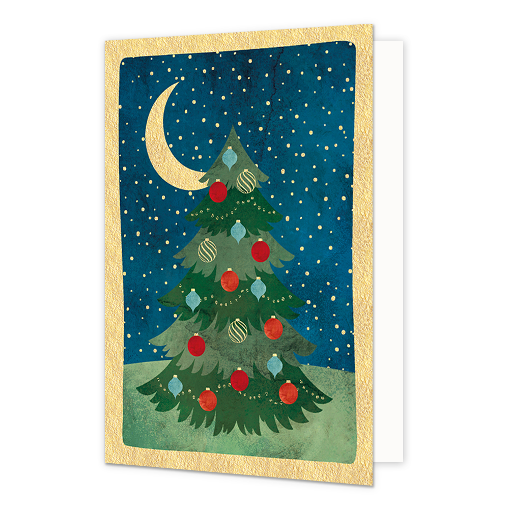 Kerstboom - Formaat: Normaal - Vorm: Staand - Kerstkaart - Op deze kerstkaart staat een kerstboom bij een nachtlandschap met een halve maan. - Snelwenskaart
