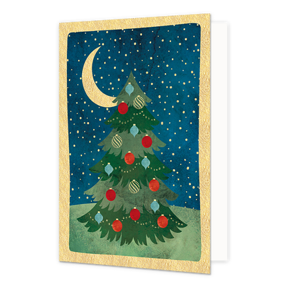 Kerstboom - Formaat: Normaal - Vorm: Staand - Kerstkaart - Op deze kerstkaart staat een kerstboom bij een nachtlandschap met een halve maan. - Snelwenskaart