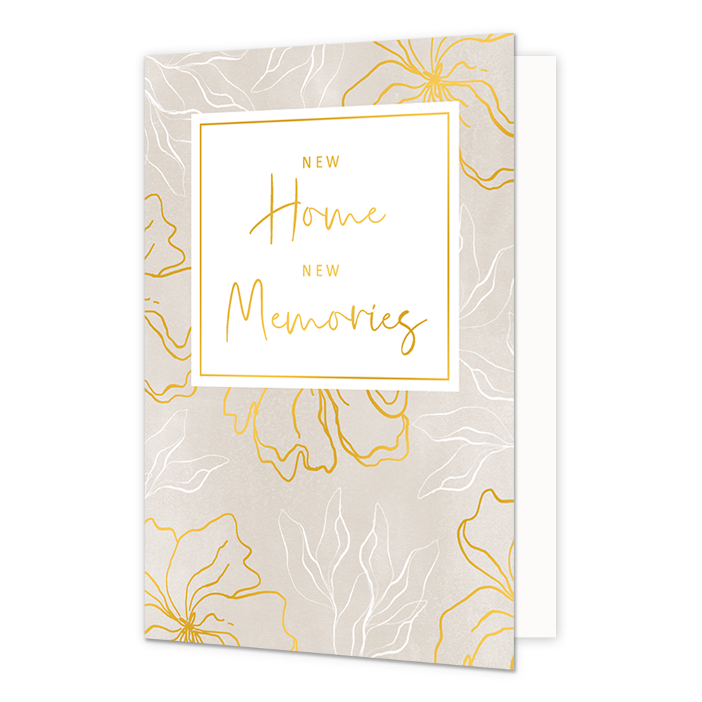 New home new memories - Formaat: Standaard - Vorm: Staand - Woningkaart - Op deze wenskaart zijn bloemen te zien met gouden of witte randen, op een lichtroze achtergrond. In het midden zit een wit blok met de gouden tekst: "New home new memories". - Snelwenskaart