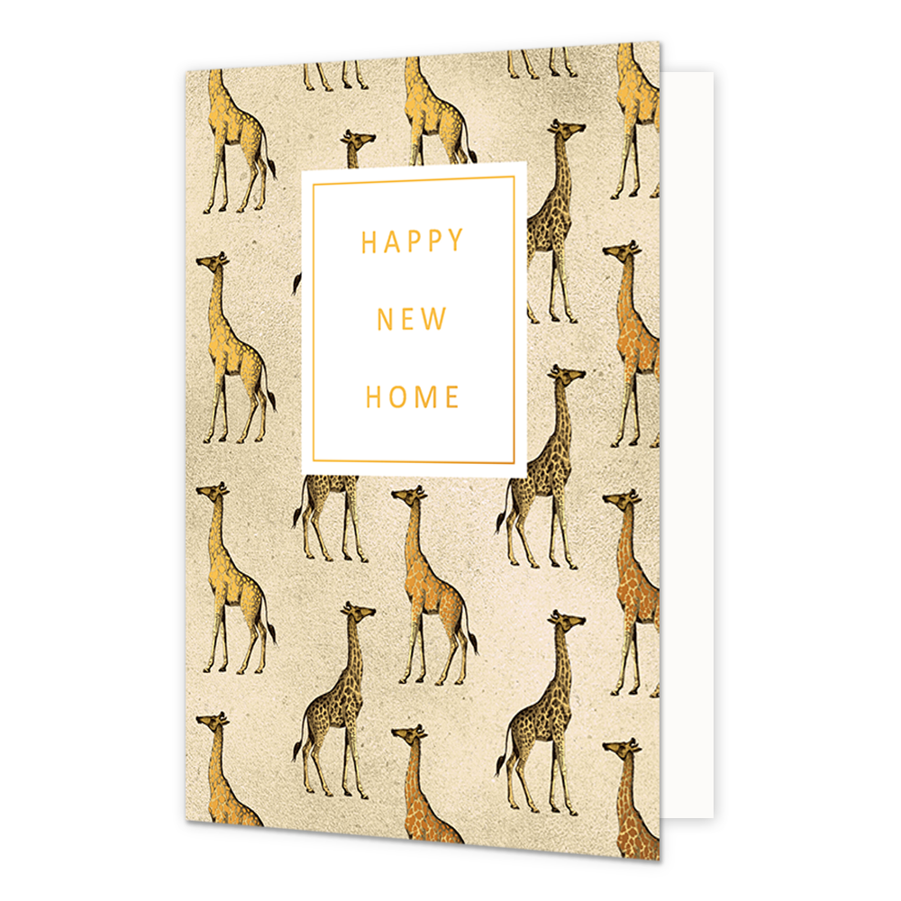 Happy new home - Formaat: Standaard - Vorm: Staand - Woningkaart - Op deze wenskaart zijn giraffen te zien op een beige achtergrond. In het midden zit een wit blok met de gouden tekst: "Happy new home". - Snelwenskaart