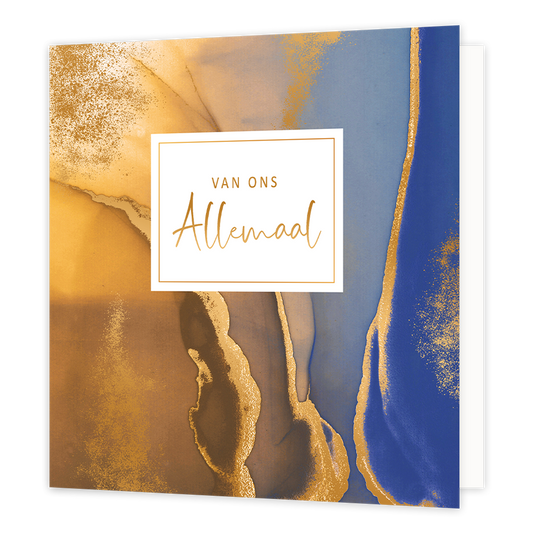 XL - Van ons allemaal - Formaat: Groot - Vorm: Vierkant - Bedankkaart - Op deze artistieke wenskaart is een ontwerp te zien met de kleuren goud en blauw. In het midden zit een wit blok met de gouden tekst: "Van ons allemaal". - Snelwenskaart