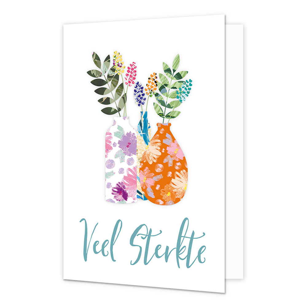 Veel Sterkte - Formaat: Normaal - Vorm: Staand - Sterkte kaart - Op deze wenskaart staan drie vasen met bloemen en daaronder de tekst: "Veel sterkte". - Snelwenskaart