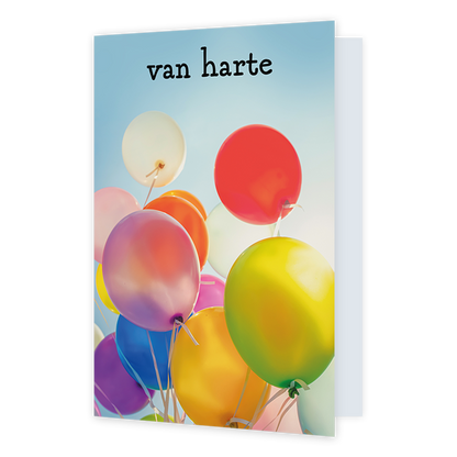 Op deze wenskaart staan balonnen met daarboven de tekst: "Van harte". 