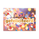 Hartelijk gefeliciteerd - Formaat: Klein - Vorm: Liggend - Verjaardagskaart - Op deze wenskaart staat de tekst: "Hartelijk gefeliciteerd" met op de achtergrond confetti. - Snelwenskaart