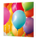 Ballonnen - Formaat: Standaard - Vorm: Vierkant - Blanco kaart - Op deze wenskaart staat een illustratie van een vrolijke verzameling kleurrijke ballonnen in verschillende tinten zoals blauw, roze, oranje, groen en paars. De lichtblauwe ballon bevindt zich prominent op de voorgrond te midden van de andere opgeblazen ballonnen. Er is geen tekst op de illustratie zichtbaar. - Snelwenskaart