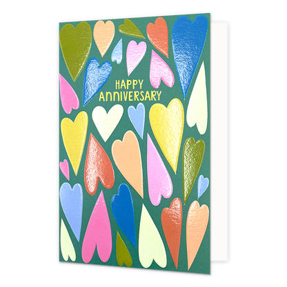 Happy anniversary - Formaat: Normaal - Vorm: Staand - Jubileumkaart - Op deze wenskaart staan hartjes in diverse kleuren met in het midden de tekst: "Happy anniversary". - Snelwenskaart