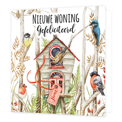 Nieuwe woning - Formaat: Normaal - Vorm: Vierkant - Woningkaart - Op deze wenskaart staan vogels en een vogelhuisje met daarboven de tekst: "Nieuwe woning gefeliciteerd". - Snelwenskaart