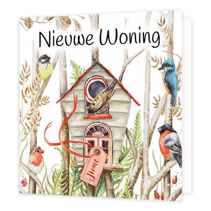 Minikaartje - Nieuwe woning - Formaat: Klein - Vorm: Vierkant - Woningkaart - Op deze wenskaart staan vogels en een vogelhuisje met daarboven de tekst: "Nieuwe woning". - Snelwenskaart