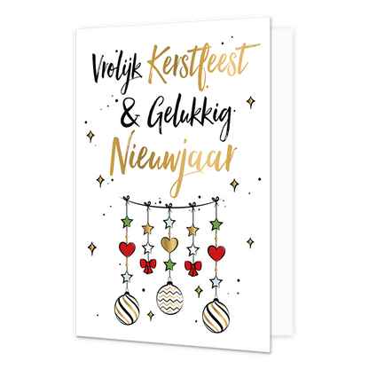 Vrolijk kerstfeest & gelukkig nieuwjaar - Formaat: Normaal - Vorm: Staand - Kerstkaart - Op deze kerstkaart staat een slinger lijn met kerstballen eraan en daarboven de tekst: "Vrolijk kerstfeest & gelukkig nieuwjaar". - Snelwenskaart