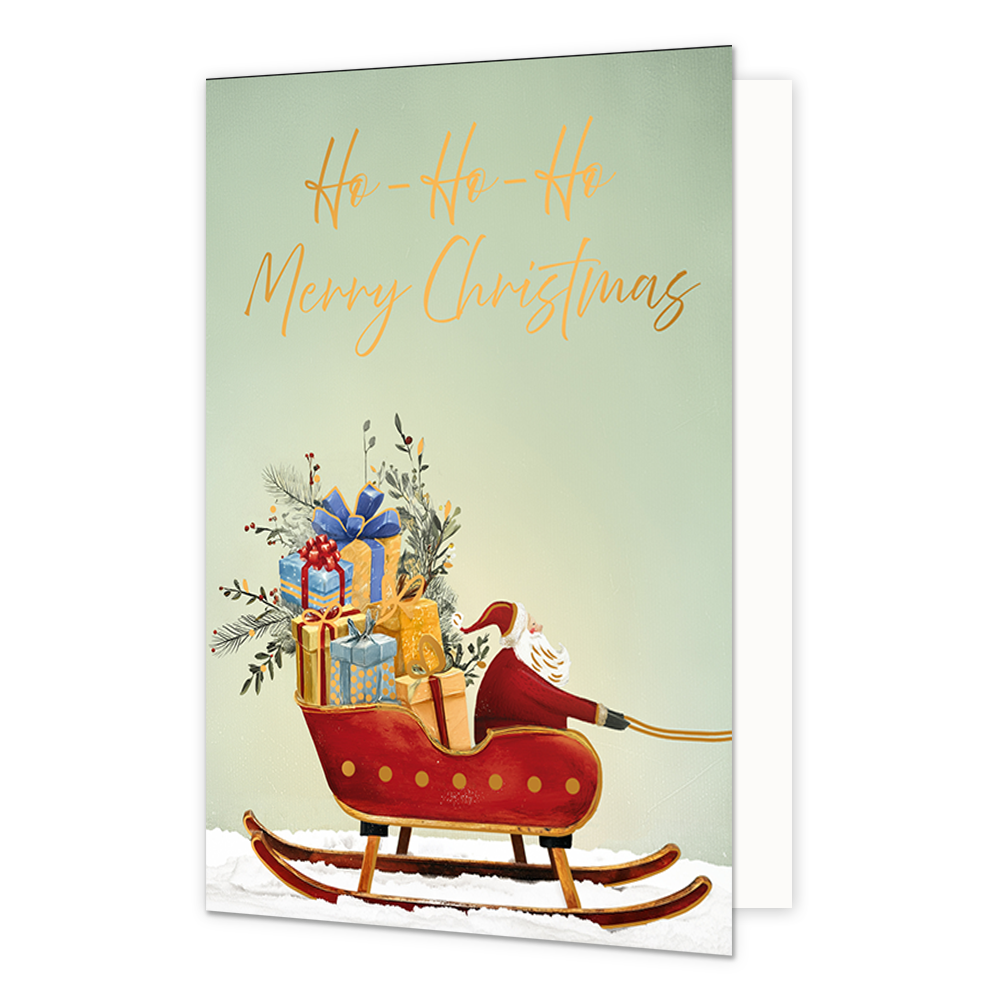 Ho ho ho merry christmas - Formaat: Standaard - Vorm: Staand - Kerstkaart - Op deze wenskaart is een rode slee vol met ingepakte cadeautjes en dennentakken afgebeeld, bestuurd door de Kerstman in een besneeuwd landschap. De Kerstman zit in de rode slee en houdt de teugels vast tegen een zachtgroene achtergrond. Bovenaan de illustratie staat de goudkleurige, handgeschreven tekst "Ho-Ho-Ho Merry Christmas". - Snelwenskaart