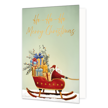 Ho ho ho merry christmas - Formaat: Standaard - Vorm: Staand - Kerstkaart - Op deze wenskaart is een rode slee vol met ingepakte cadeautjes en dennentakken afgebeeld, bestuurd door de Kerstman in een besneeuwd landschap. De Kerstman zit in de rode slee en houdt de teugels vast tegen een zachtgroene achtergrond. Bovenaan de illustratie staat de goudkleurige, handgeschreven tekst "Ho-Ho-Ho Merry Christmas". - Snelwenskaart