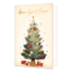 Home sweet boom - Formaat: Standaard - Vorm: Staand - Kerstkaart - Op deze wenskaart is een rijkelijk versierde kerstboom afgebeeld tegen een lichte, crèmekleurige achtergrond. De boom is gedecoreerd met rode strikken, kerstballen, dennenappels, gouden slingers en een ster op de piek, met onderaan verschillende ingepakte cadeautjes. Rondom de kerstboom zijn kleine gouden sterretjes te zien. Bovenaan de illustratie staat de goudkleurige handgeschreven tekst "Home Sweet Boom". - Snelwenskaart