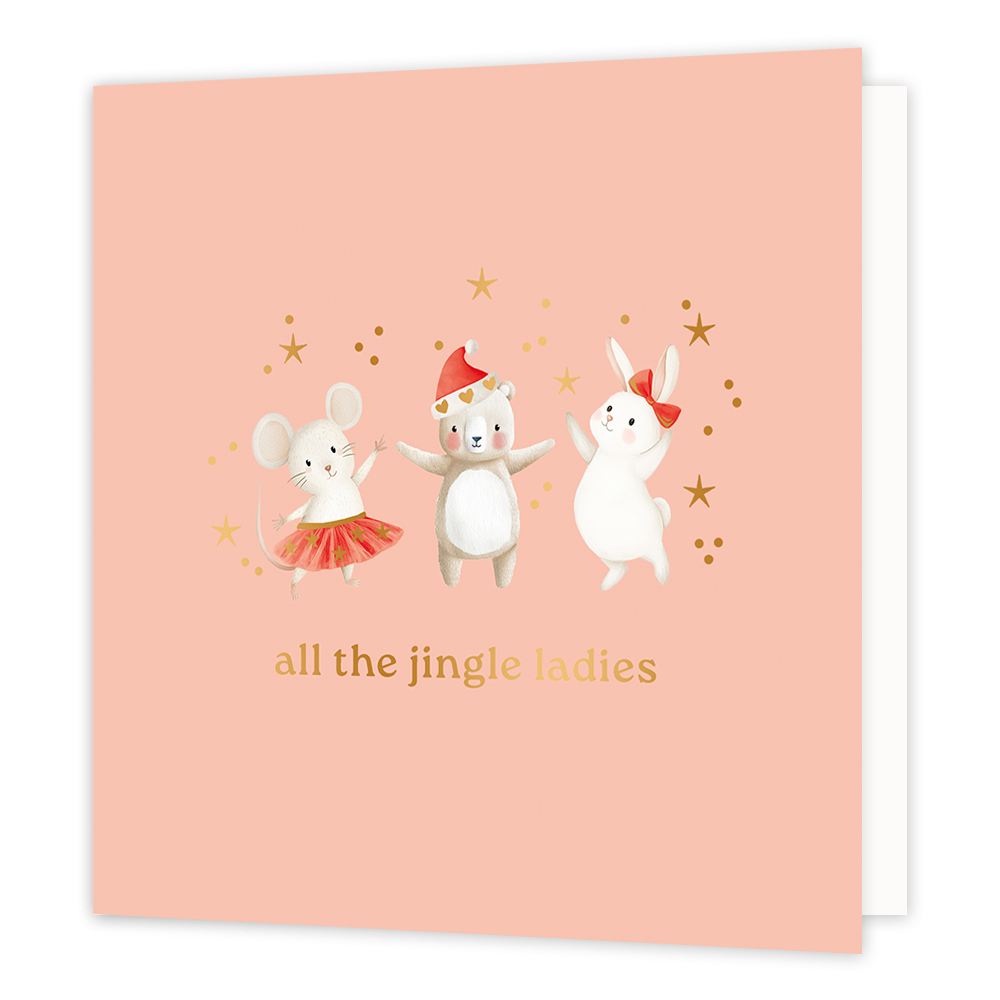 All the jingle ladies - Formaat: Normaal - Vorm: Vierkant - Kerstkaart - Op deze wenskaart staat een aandoenlijke illustratie van drie dansende dierenvriendjes: een muisje in een rode tutu, een beertje met een kerstmuts en een konijntje met een rode strik. De figuurtjes worden omringd door fonkelende goudkleurige sterretjes en stipjes tegen een zachte, zalmroze achtergrond. Onderaan de kaart staat in elegante gouden letters de tekst "all the jingle ladies". - Snelwenskaart
