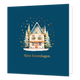Fijne feestdagen - Formaat: Standaard - Vorm: Vierkant - Kerstkaart - Op deze wenskaart staat een sfeervolle aquarel-illustratie van een gezellig huisje in een winters bos, afgebeeld tegen een diepblauwe achtergrond. Het huisje is omringd door besneeuwde dennenbomen en wordt overspoeld door een regen van fonkelende goudkleurige sterretjes en stipjes. Onderaan de kaart staat in elegante gouden letters de wens "fijne feestdagen". - Snelwenskaart