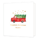 Happy christmas to you - Formaat: Standaard - Vorm: Vierkant - Kerstkaart - Op deze wenskaart staat een charmante illustratie van een klassieke rode pick-uptruck die een prachtig versierde kerstboom vervoert. Boven de truck zweven fonkelende gouden sterretjes tegen een heldere, witte achtergrond. Onderaan de kaart staat in een elegant gouden lettertype de wens "happiest christmas to you". - Snelwenskaart