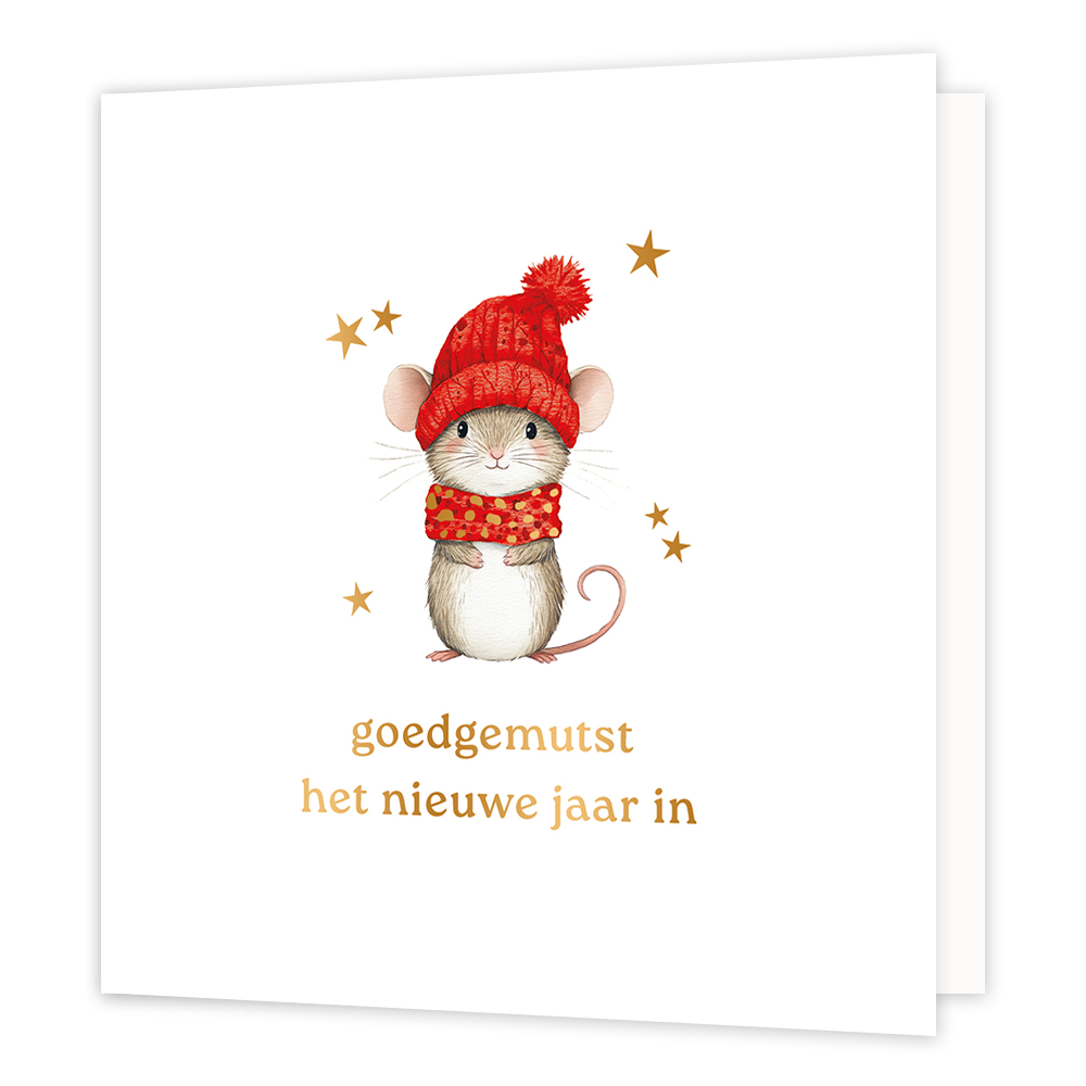 Goedgemutst het nieuwe jaar in - Formaat: Normaal - Vorm: Vierkant - Kerstkaart - Op deze wenskaart staat een schattige illustratie van een muisje met een warme rode muts en een bijpassende sjaal. Het muisje wordt omringd door kleine gouden sterretjes tegen een heldere witte achtergrond. Onderaan de kaart staat de tekst "goedgemutst het nieuwe jaar in" geschreven in goudkleurige letters. - Snelwenskaart