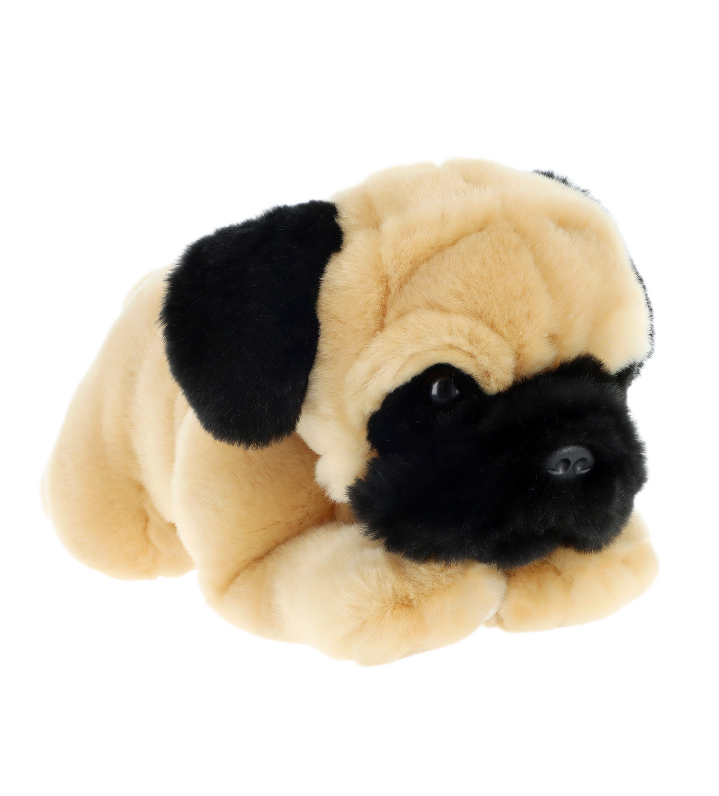 Knuffel puppy mopshond - Deze knuffel mopshond heeft een zachte, beige pluche vacht en ligt in een liggende houding. De hond is voorzien van herkenbare zwarte oren, een zwart snuitmasker, donkere ogen, een donkere neus en typische rimpels op het hoofd. - Snelwenskaart