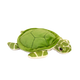 Knuffel schildpad - Deze knuffel schildpad heeft een zachte, groene pluche vacht met een gedetailleerd schild en ligt in een liggende houding. De schildpad is voorzien van patronen op het hoofd en de flippers, donkere ogen met een lichte rand en een zachte pluche structuur. - Snelwenskaart