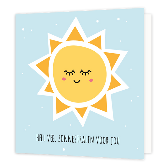 Heel veel zonnestralen - Formaat: Normaal - Vorm: Vierkant - Succes kaart - Op deze wenskaart staat een zon op een blauwe achtergrond met onderaan de tekst: "Heel veel zonnestralen voor jou". - Snelwenskaart