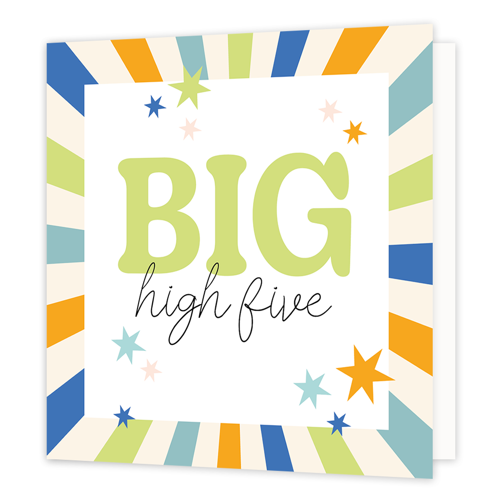 Big high five - Formaat: Normaal - Vorm: Vierkant - Complimentenkaart - Op deze wenskaart staan lijnen in de kleuren oranje, biege, mintgroen, groen en blauw. In het midden zit een wit blok met de tekst: "Big high five". - Snelwenskaart